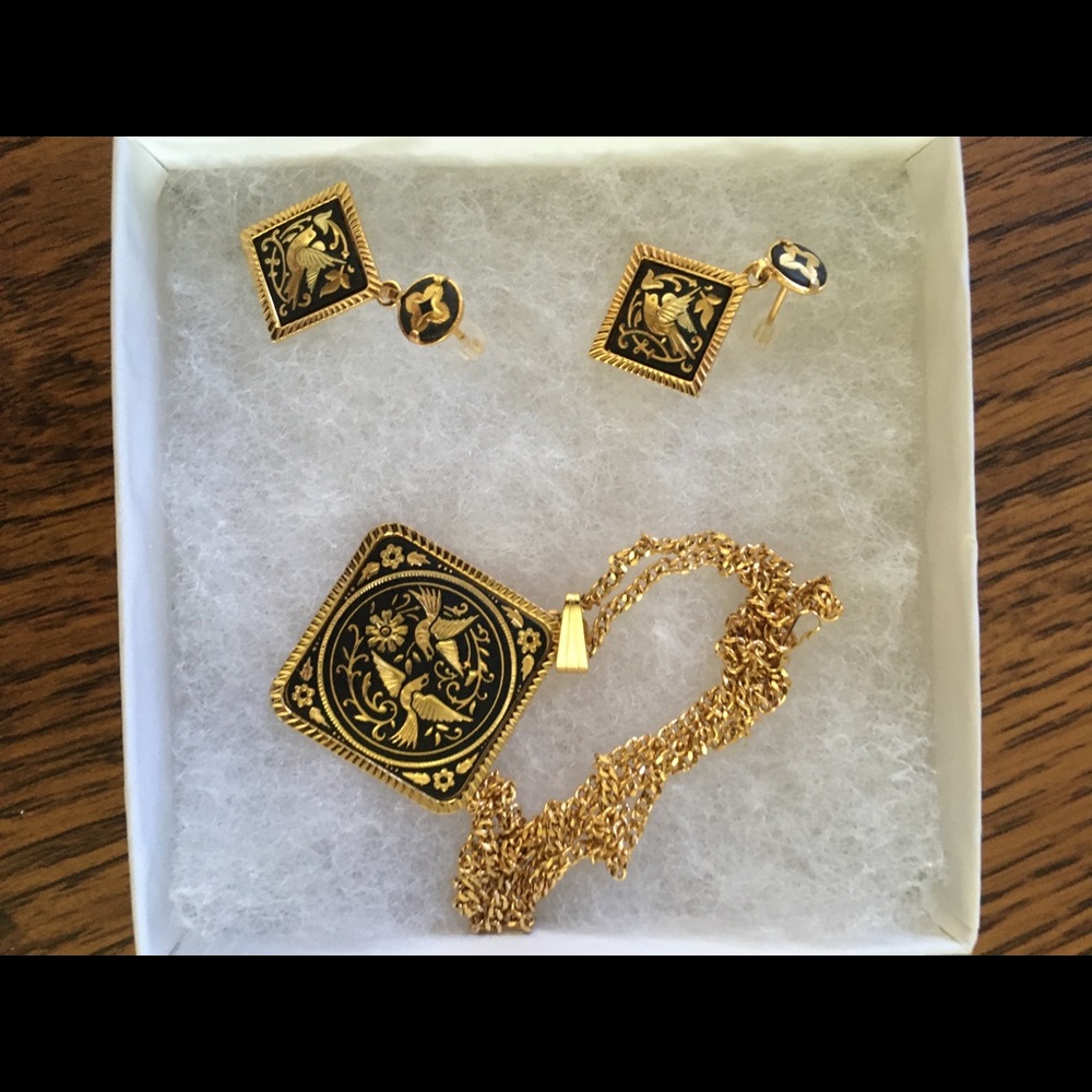 jewelry set considered costume jewelry
